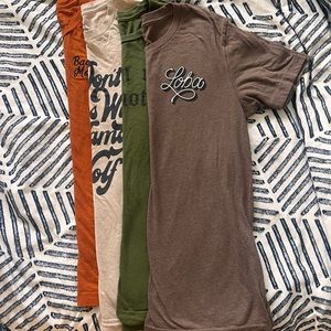 Her Little Wolves Tee